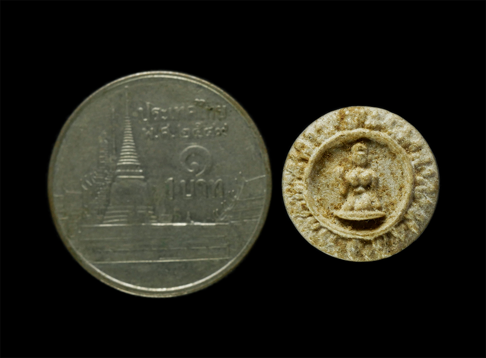 20Jan25 (91)p.jpg - แม่นางกวัก หลวงพ่อประเสริฐ (พระครูถาวรศุภกิจ)วัดหนองเกตุ อ.บ่อทอง จ.ชลบุรี ปี2524 เนื้อผงพุทธคุณ ผงว่าน พระเก่าสวย มวลสารดี น่าเก็บสะสมบูชา#1  | https://kamulet.in.th